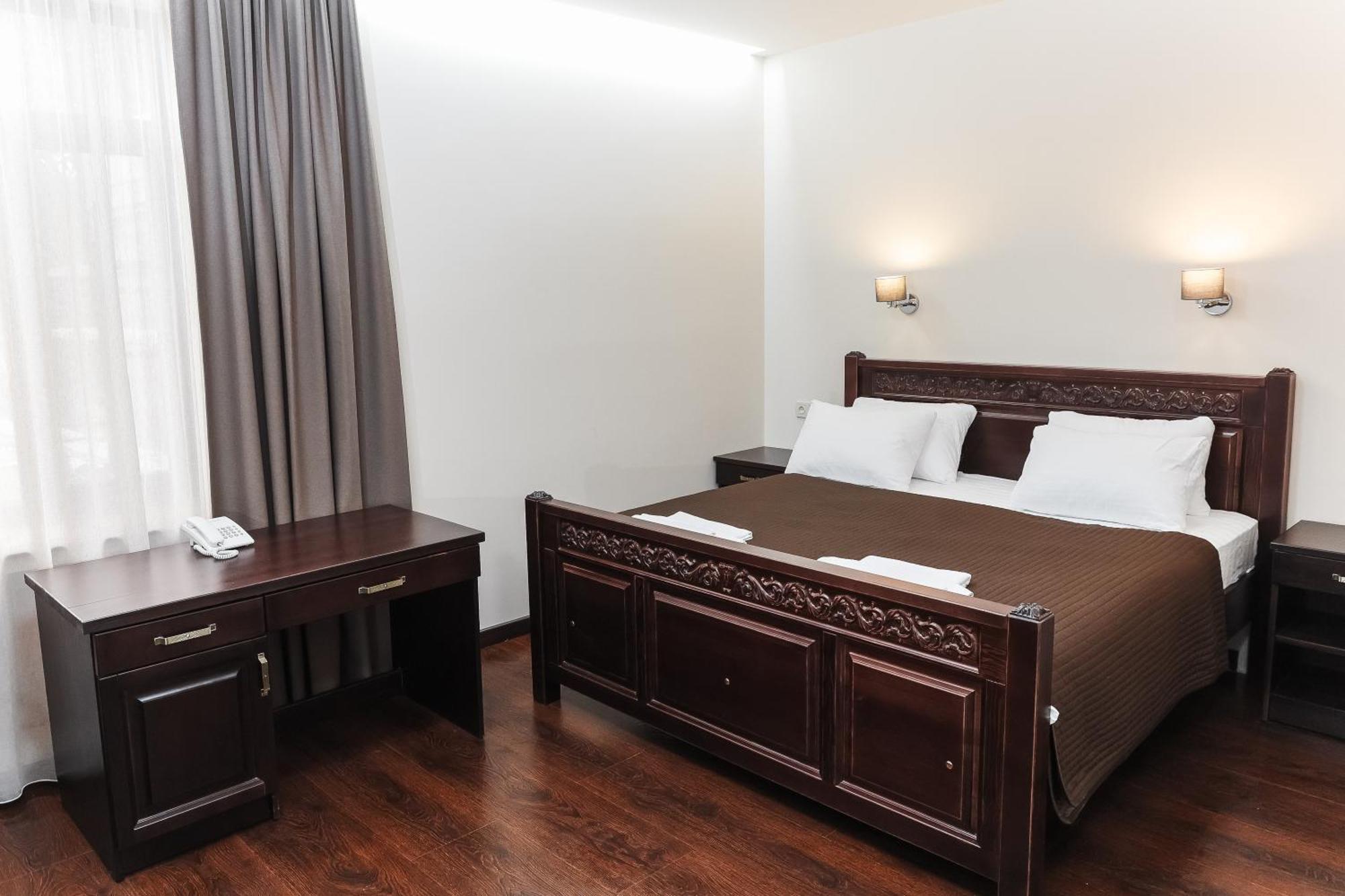 Dvin Hotel Pavlodar Dış mekan fotoğraf