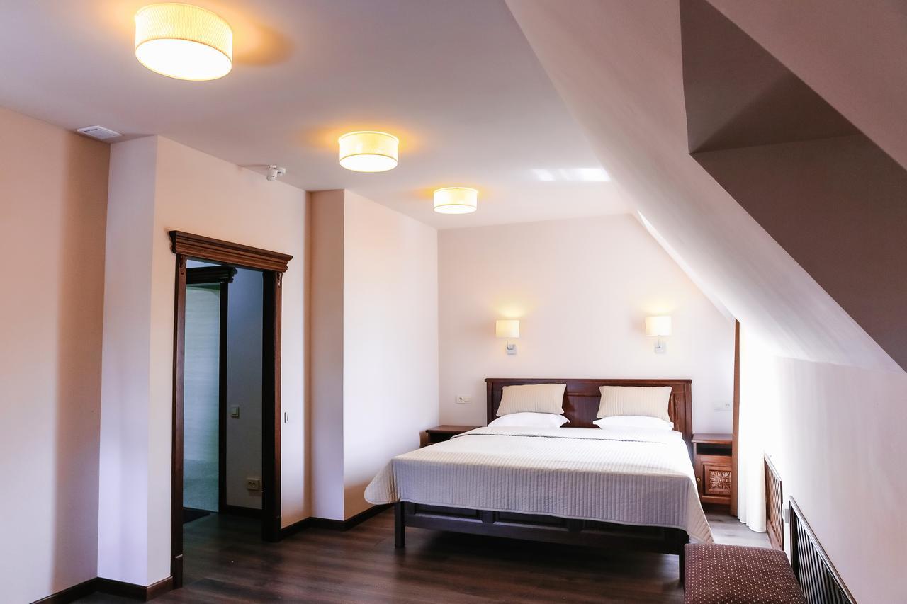 Dvin Hotel Pavlodar Dış mekan fotoğraf